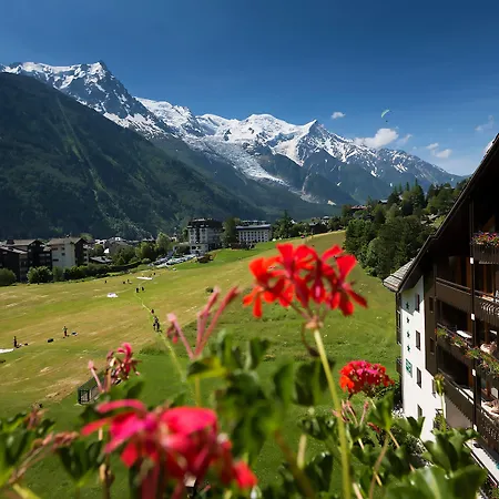 Les Balcons Du Savoy 4*