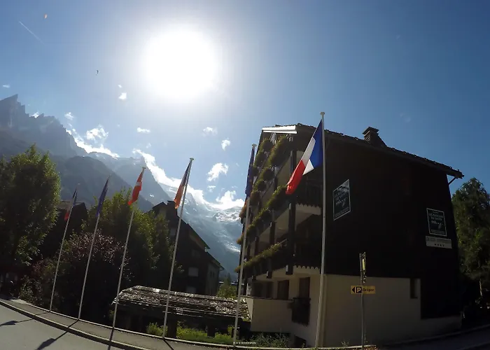 Les Balcons Du Savoy Aparthotel 4*