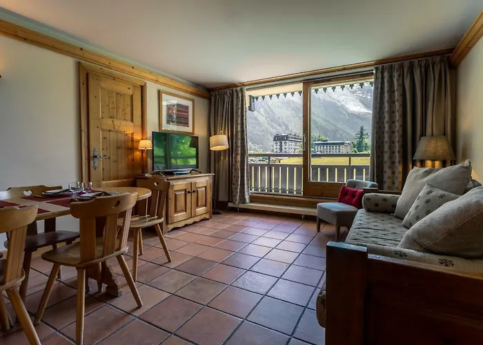 Les Balcons Du Savoy Aparthotel