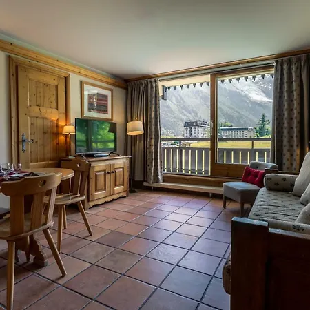 Les Balcons Du Savoy Aparthotel